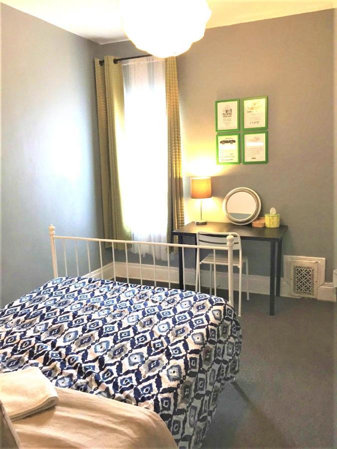 Colour Cube Guest House Toronto Downtown East Εξωτερικό φωτογραφία