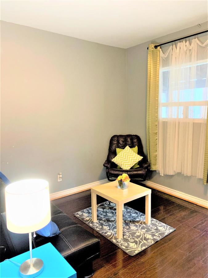 Colour Cube Guest House Toronto Downtown East Εξωτερικό φωτογραφία