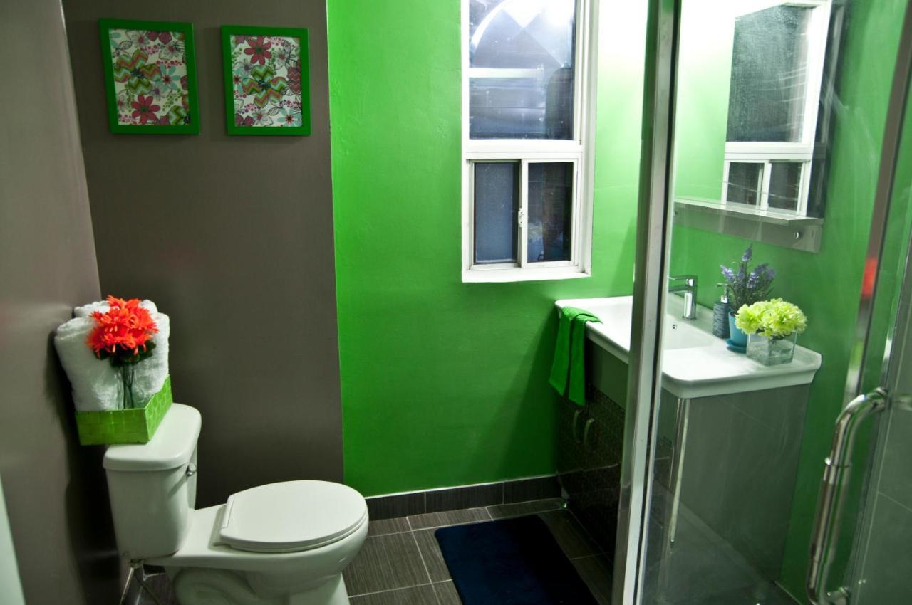 Colour Cube Guest House Toronto Downtown East Εξωτερικό φωτογραφία