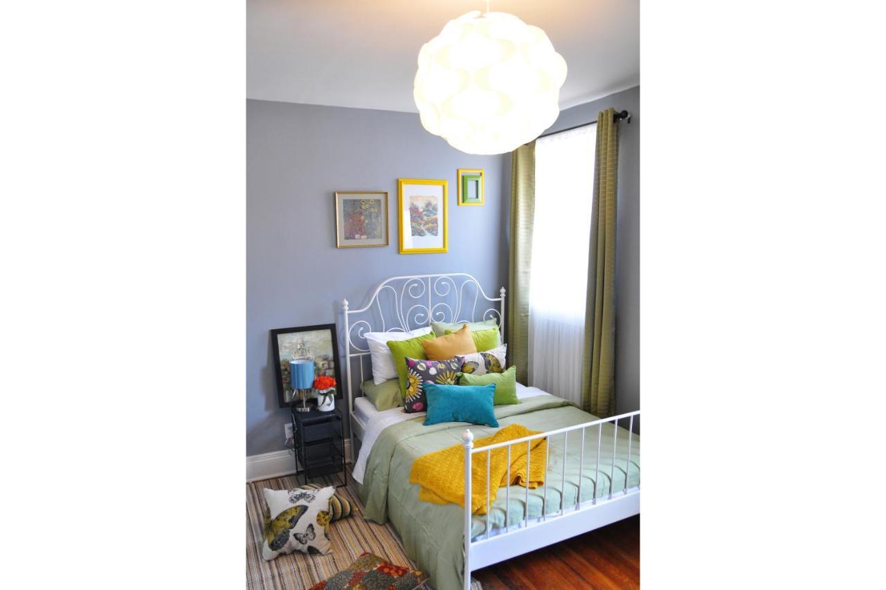 Colour Cube Guest House Toronto Downtown East Εξωτερικό φωτογραφία